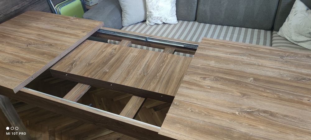 Голяма разтегателна холна мдф маса