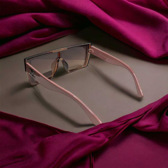 Дамски слънчеви очила - различни видове