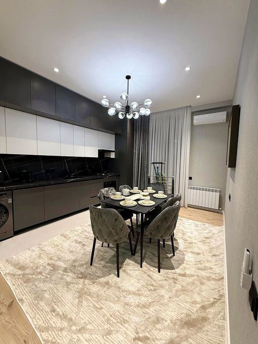 Мирзо Улуғбек тумани, ТТЗ бозор ёнида 2 хонали квартира ижарага берила