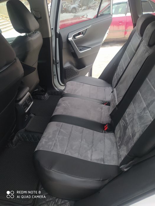 Чехлы Rav 4  авточехлы Рав 4