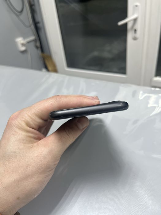 Айфон 11 на 64гб