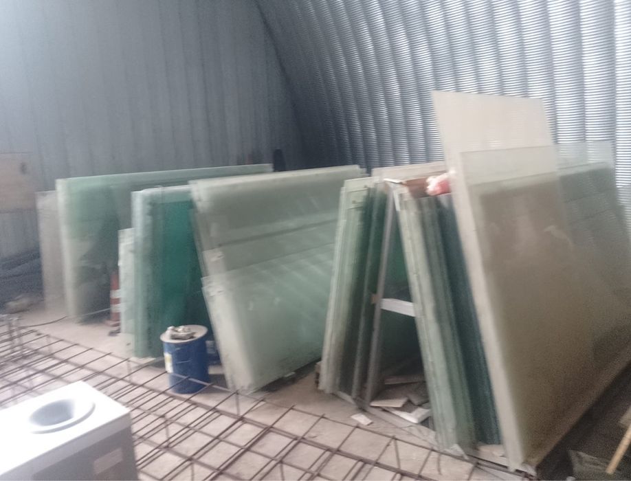 Продам стекла в очень большом количетве