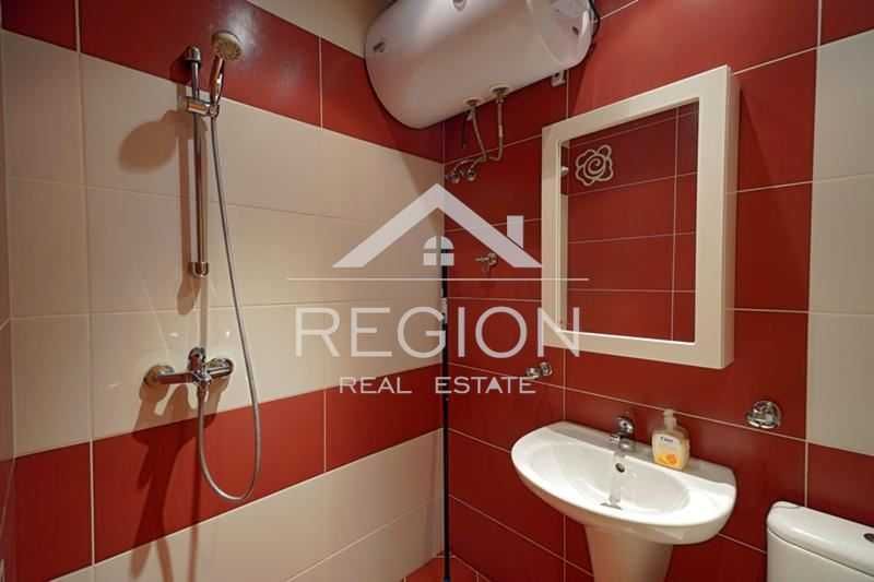 Дава се под наем Двустаен апартамент в Варна, Чаталджа - 70 кв.м за 408 € - Снимка #11