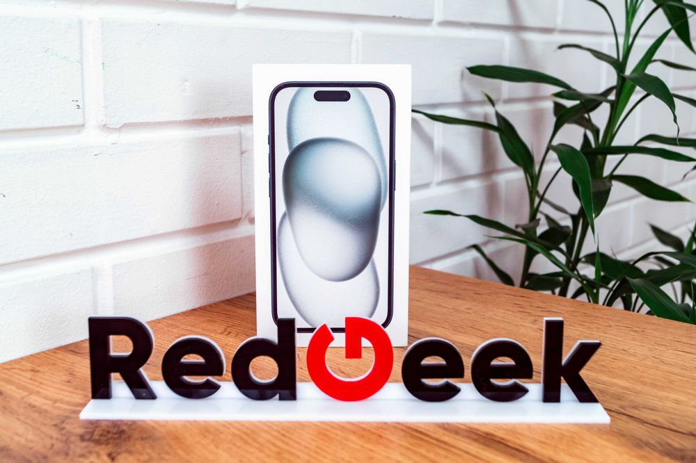 Новый iPhone 15 128GB Запечатанный Nano SIM Гарантия Магазин Red Geek