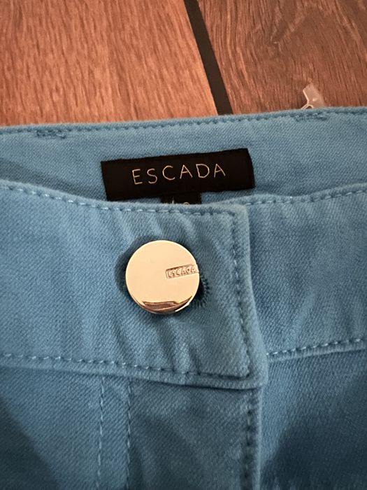 Pantaloni Escada 36