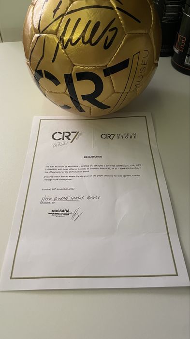 Minge semnata de CR7