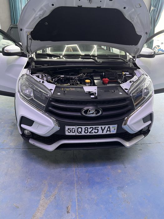 Lada xray cross 2020