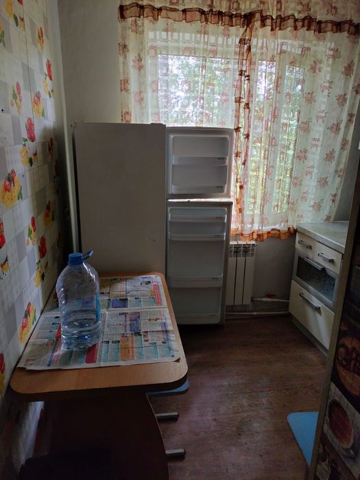 Продаю 2хкомнатную мкр 12