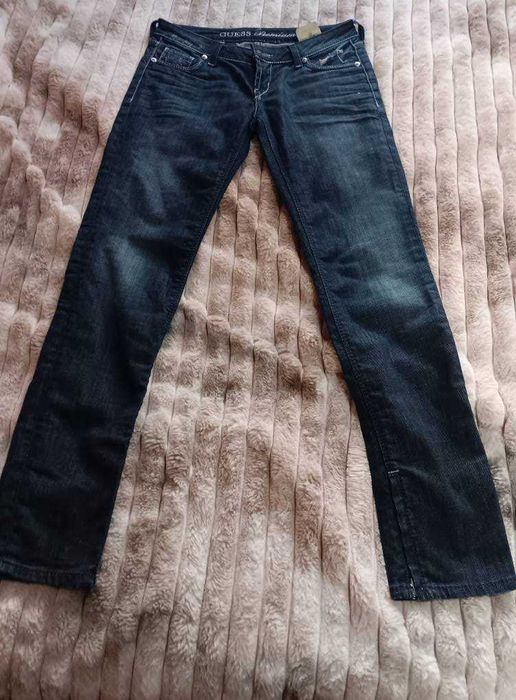 Оригинални дънки Guess