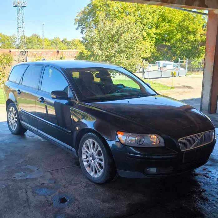 Volvo V50 НА ЧАСТИ - Цени в описанието