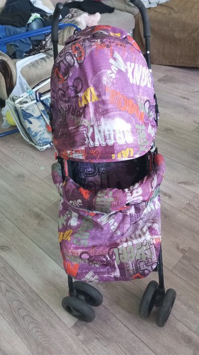 Продам срочно летнию коляску