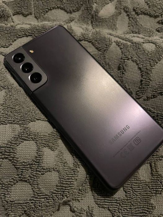 Срочно Samsung s21 5G 120hz