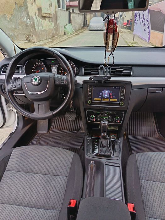 Skoda superb 2  facelift