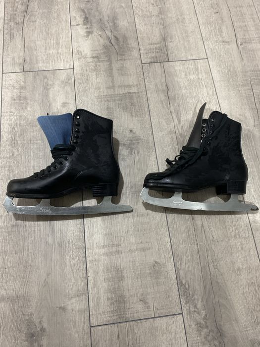 Patine dama marimea 5