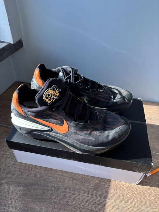 Nike gt cut2 university