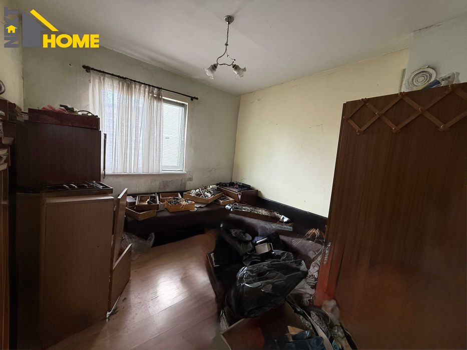 Продава се Тристаен апартамент в Асеновград - 96 кв.м за 526 €/кв.м - Снимка #1