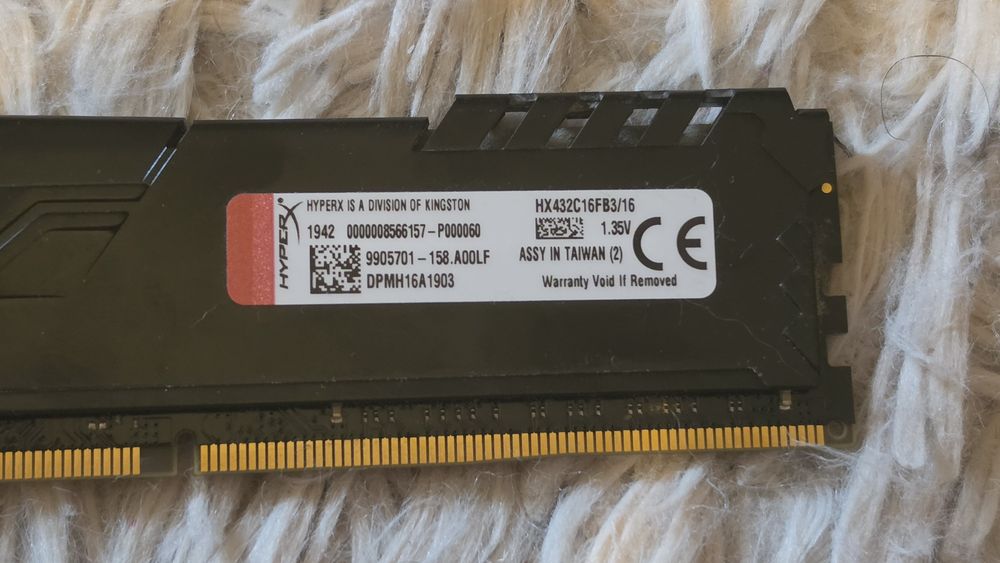 32gb ddr4 3200 second hand si noi de vanzare • Anunturi • OLX.ro