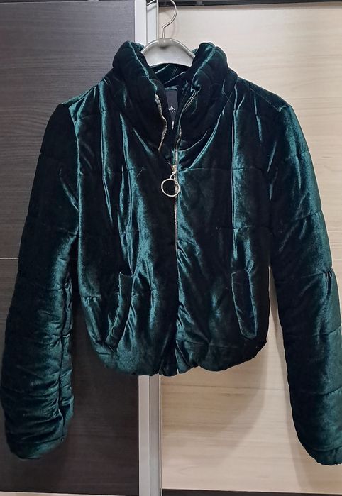 Дамски якета и палта