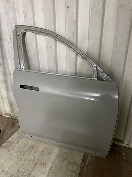 Продам Двери на Li 7