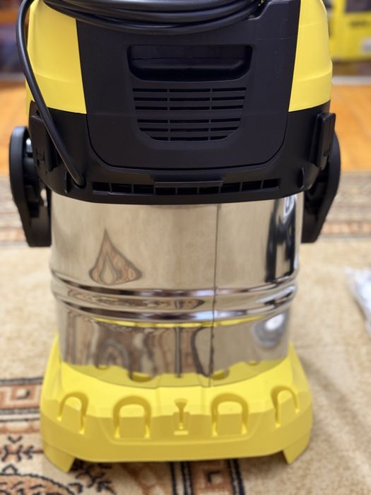 Karcher WD6 P за сухо и мокро почистване