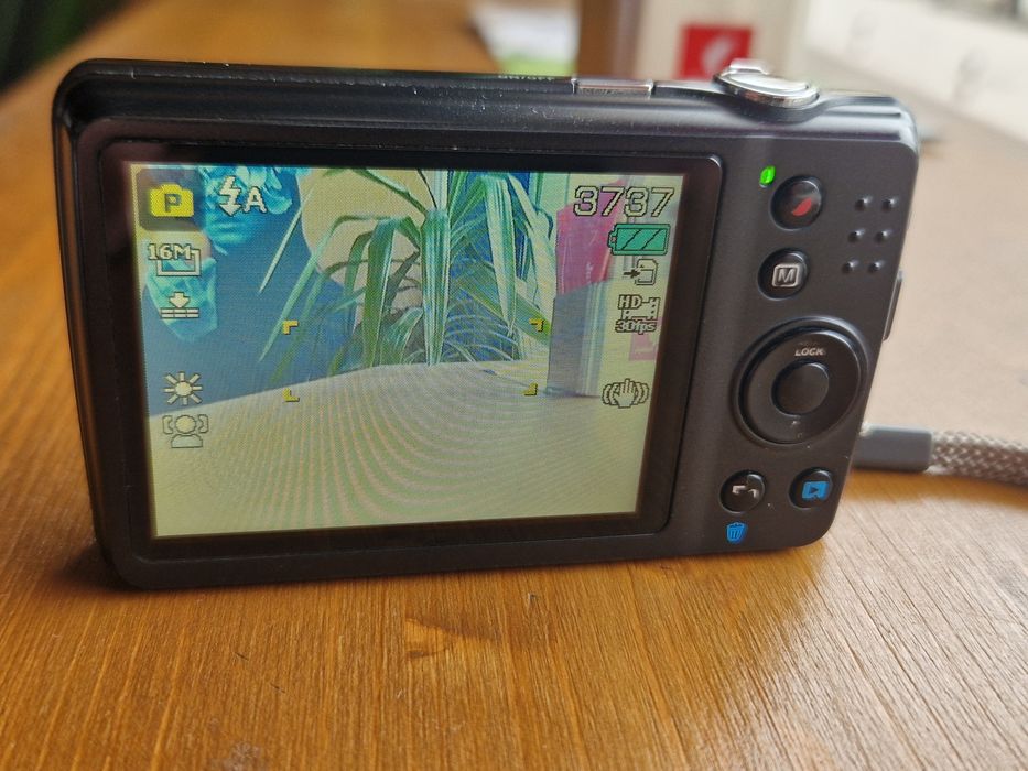 CASIO QV R-300, без забележка, работи перфектно