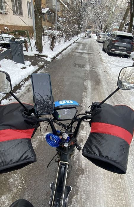 Срочно продам нарукавник тепленький