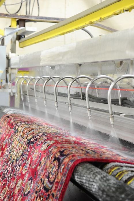 Gilamingiz iflosmi? Biz Turkiya texnologiyasi bilan tozalaymiz hoziroq