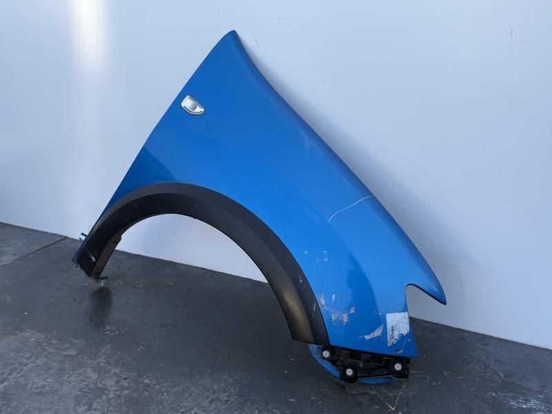 Aripa fata dreapta Dacia Sandero 2