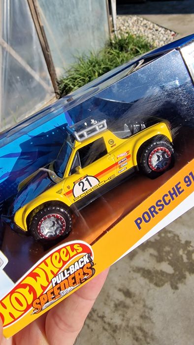 Hot Wheels Porsche 914 safari