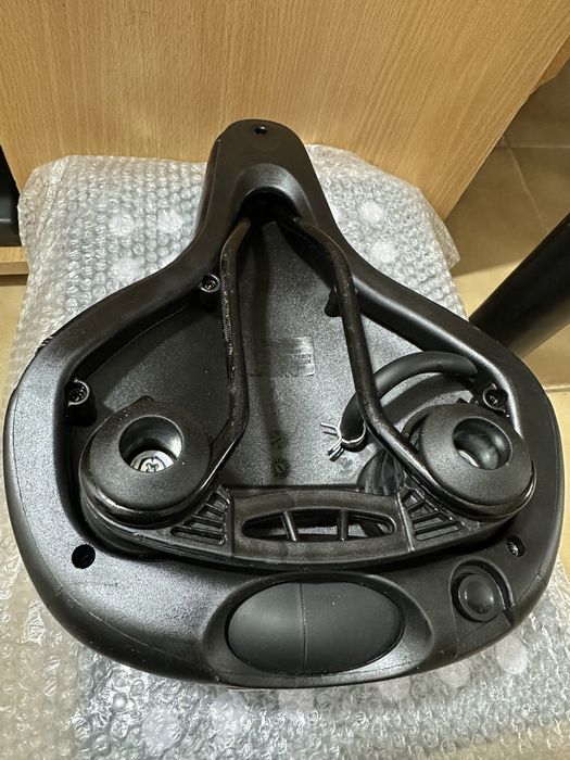 Piese bicicletă,șa pe pernă de aer