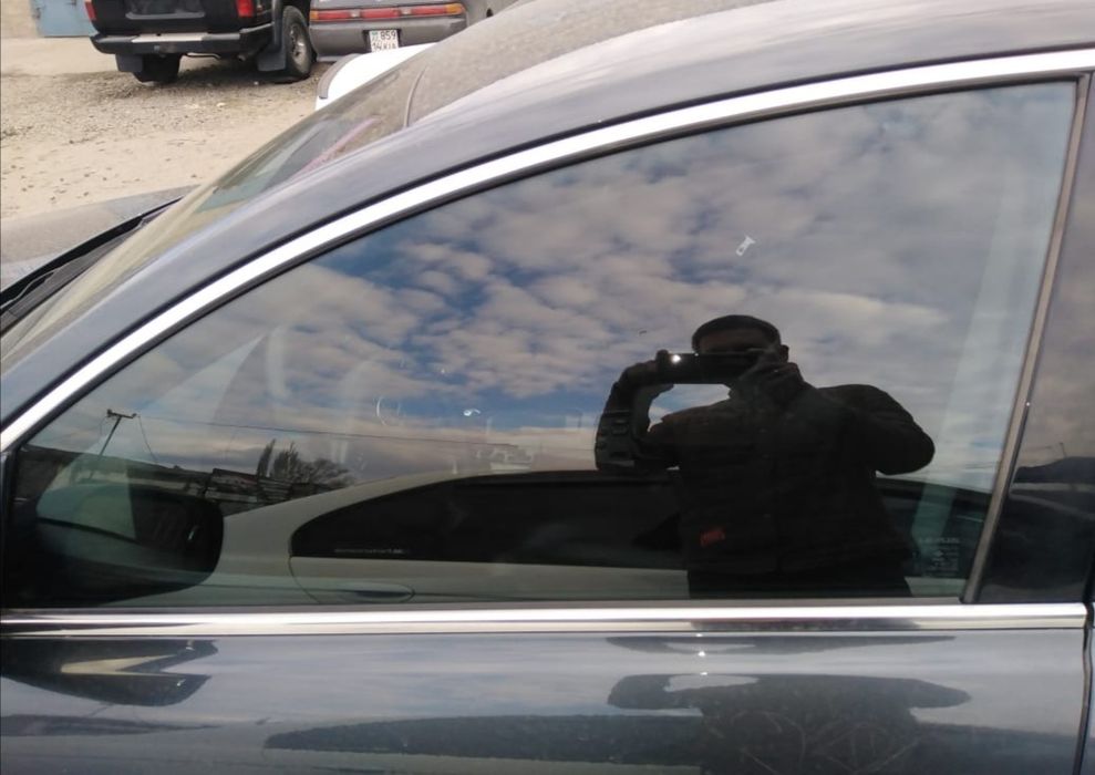 продажа авто стекл передних затемненных lexus gs300