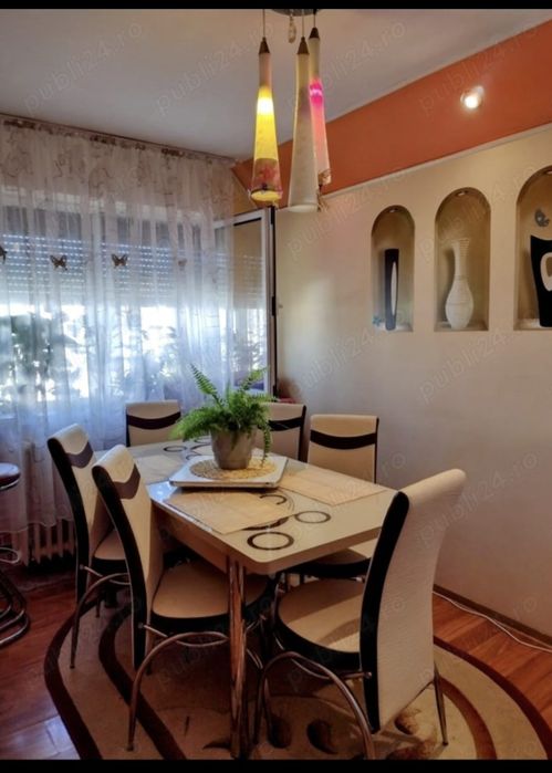 Apartament 4 camere etaj 4 !!!