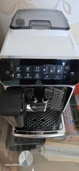 Кафемашина Кафеавтомат Saeco Philips LatteGo