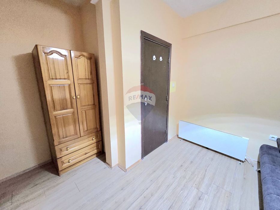 Дава се под наем Тристаен апартамент в Варна, Трошево - 95 кв.м за 548.25 € - Снимка #10