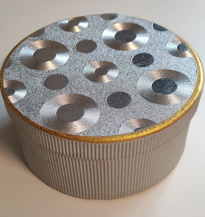 Моден аксесоар за дами