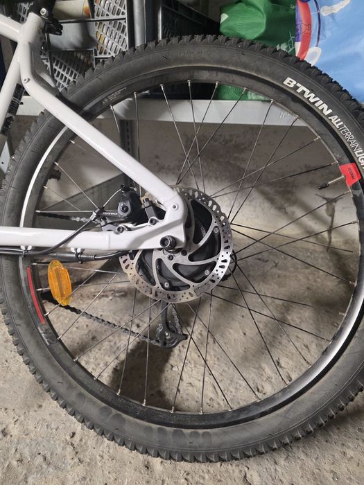 Vând bicicleta electrica Rockrider E-ST 100 27.5