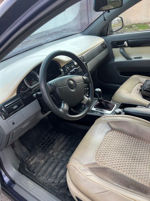 Lasetti jentra gaz-benzin