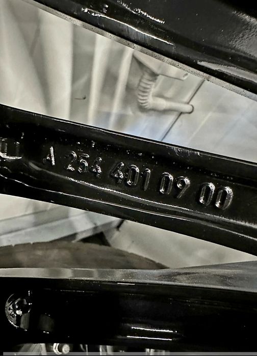 Оригинални AMG 20"джанти с летни гуми Mercedes  GLC  w254-като нови