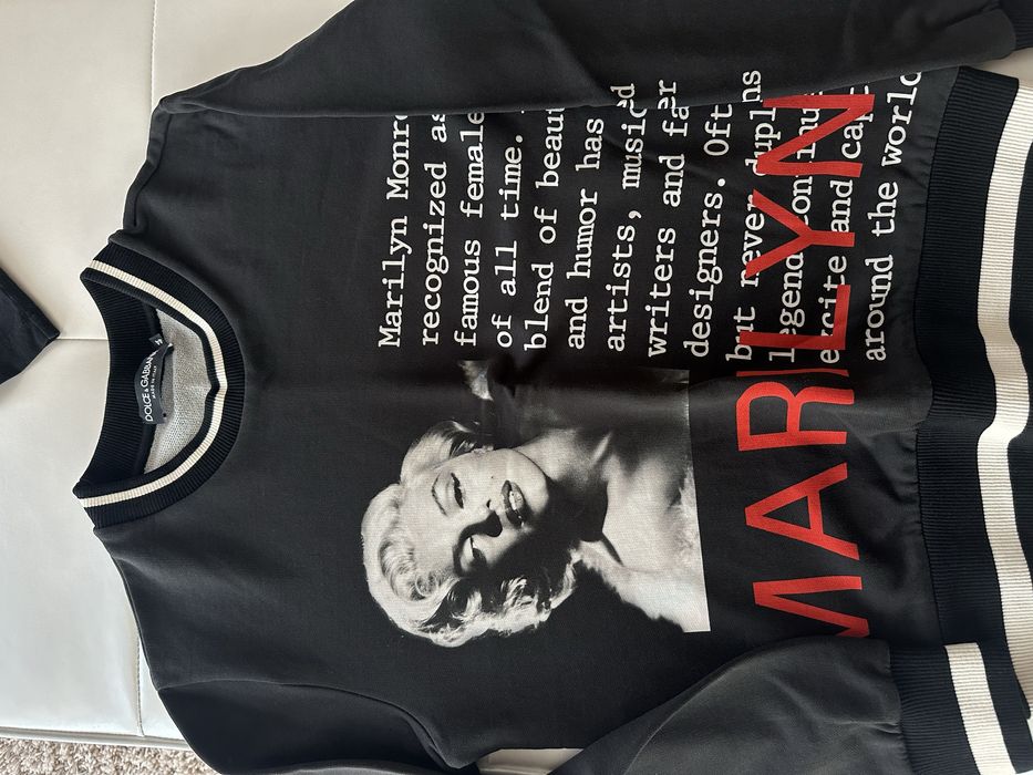 Блузи и тениски