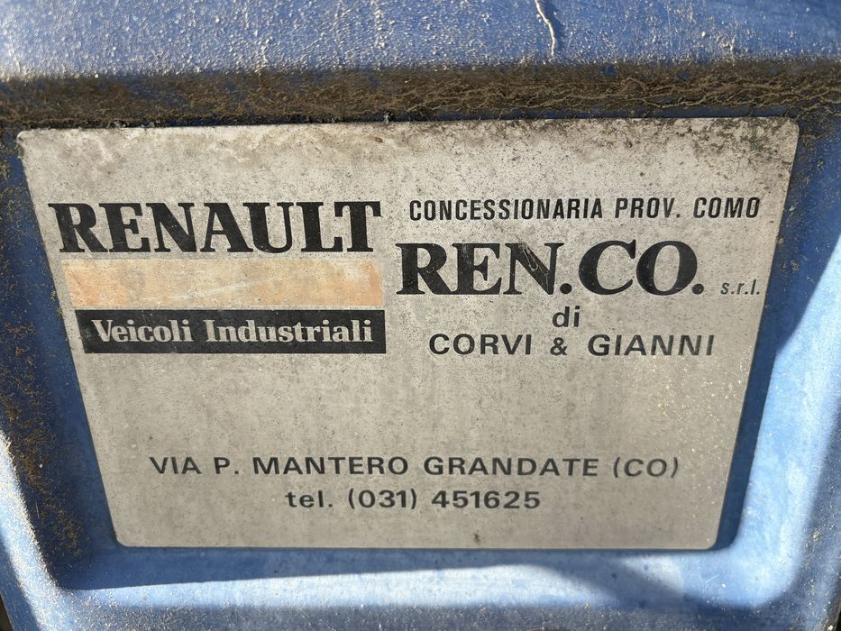 Продавам Renault Veicoli Industriali / Renault Truck на части.