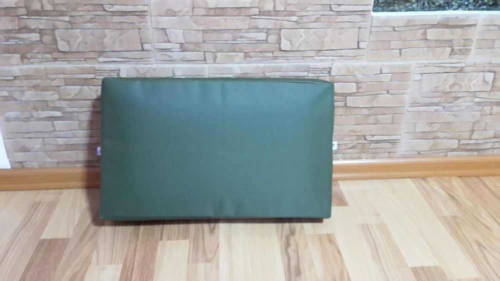 Pernă box de perete