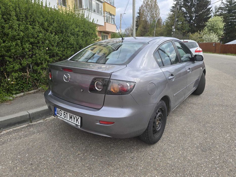 Vand mazda 3 sedan