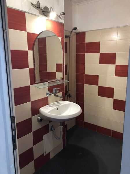 Дава се под наем Двустаен апартамент в София, Надежда 3 - 64 кв.м за 348.84 € - Снимка #2