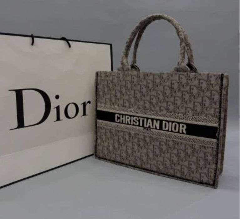 NEW Collection!! Текстилни чанти на Диор