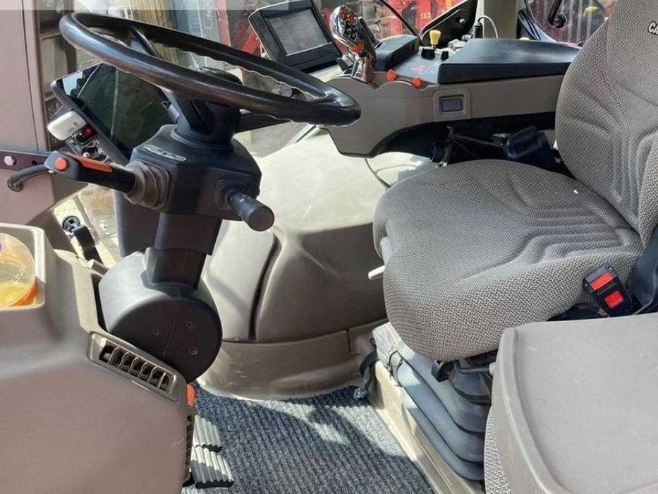 Трактор колесный Case-IH Puma 185 CVX Profi