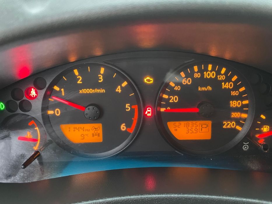 Nissan Navara 4x4 an 2007-4.700euro