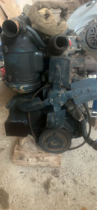 Motor tractor fiat 250sau 300