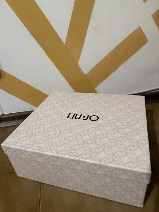 Liu Jo НОВИ боти