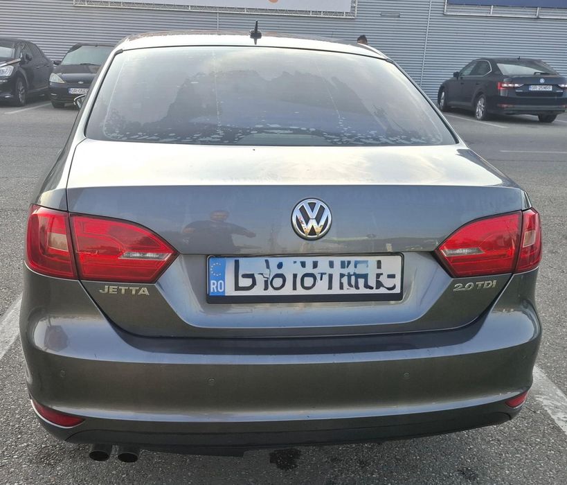 VOLKSWAGEN Jetta 2011 — imagine 3