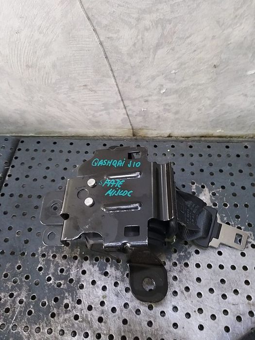 Centuri sigurante mijloc spate nissan qashqai j10 facelift 88854jd000